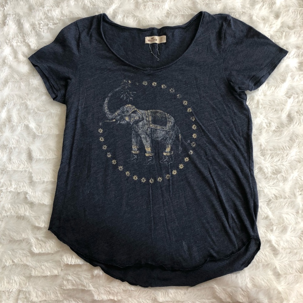 Hollister T-shirt